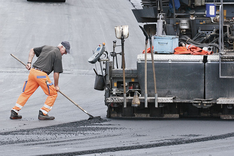 STRABAG steigert EBIT und Auftragsbestand