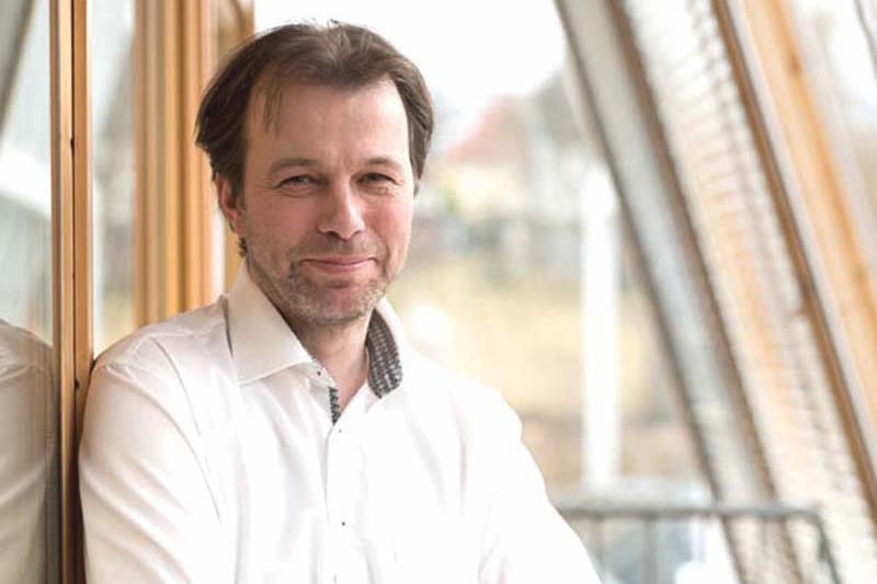 Foto: »Herausforderungen durch ganzheitliche ­Ansätze meistern.«