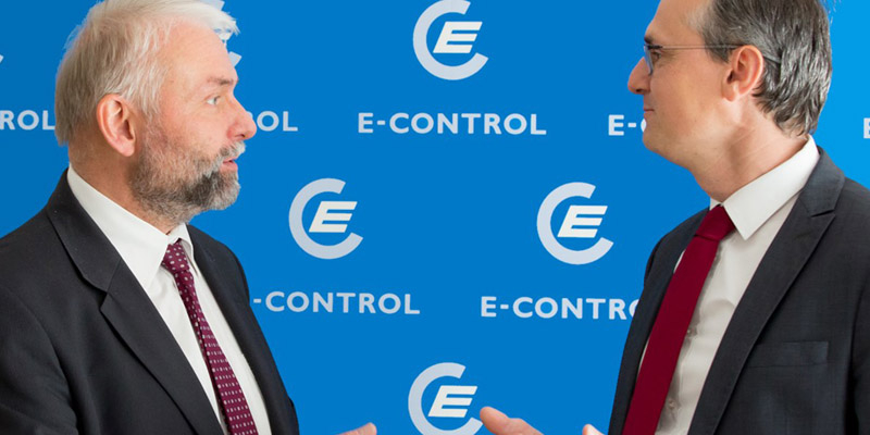 Das E-Control-Vorstandsduo der Periode 2016-2021 Andreas Eigenbauer und Wolfgang Urbantschitsch, zieht Bilanz. Foto: Anna Rauchenberger