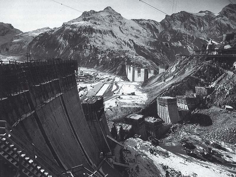 In ihrer 150jährigen Geschichte hat die PORR einige der bekanntesten Bauwerke Österreichs errichtet, darunter die Großglockner Hochalpenstraße, das Hotel Sacher in Wien oder das Kraftwerk Kaprun (Bild). Quelle: PORR