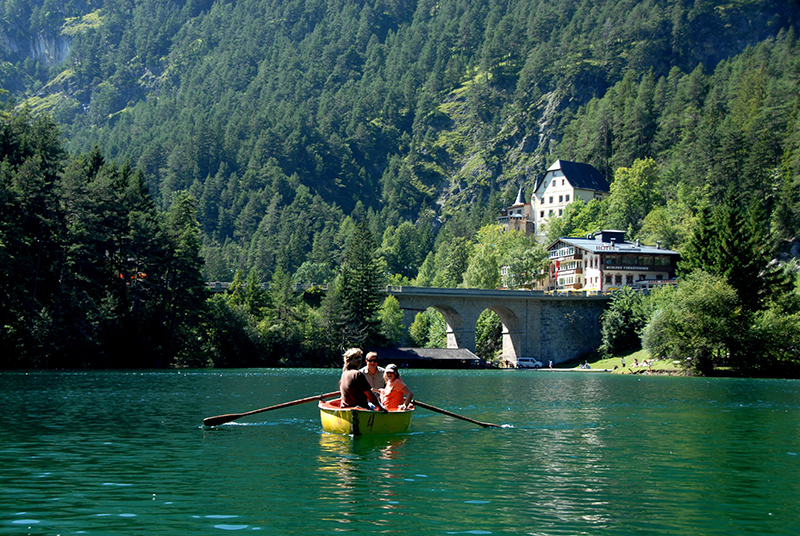 Das Hotel Schloss Fernsteinsee ist einer von über 70 Mitgliedsbetrieben der auf Schlosshotels und Herrenhäuser spezialisierten Hotelvereinigung "The castle in an other country"