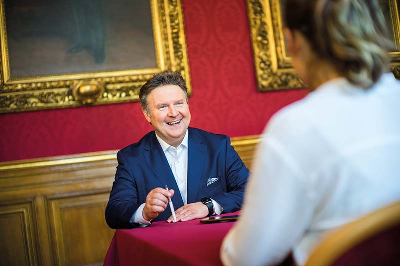 Foto: Krisenbudget. »Wir haben die notwendigen Mittel, weil wir davor gut gewirtschaftet haben. 2019 hat Wien über 759 Millionen Euro an Rücklagen aufgebaut.«